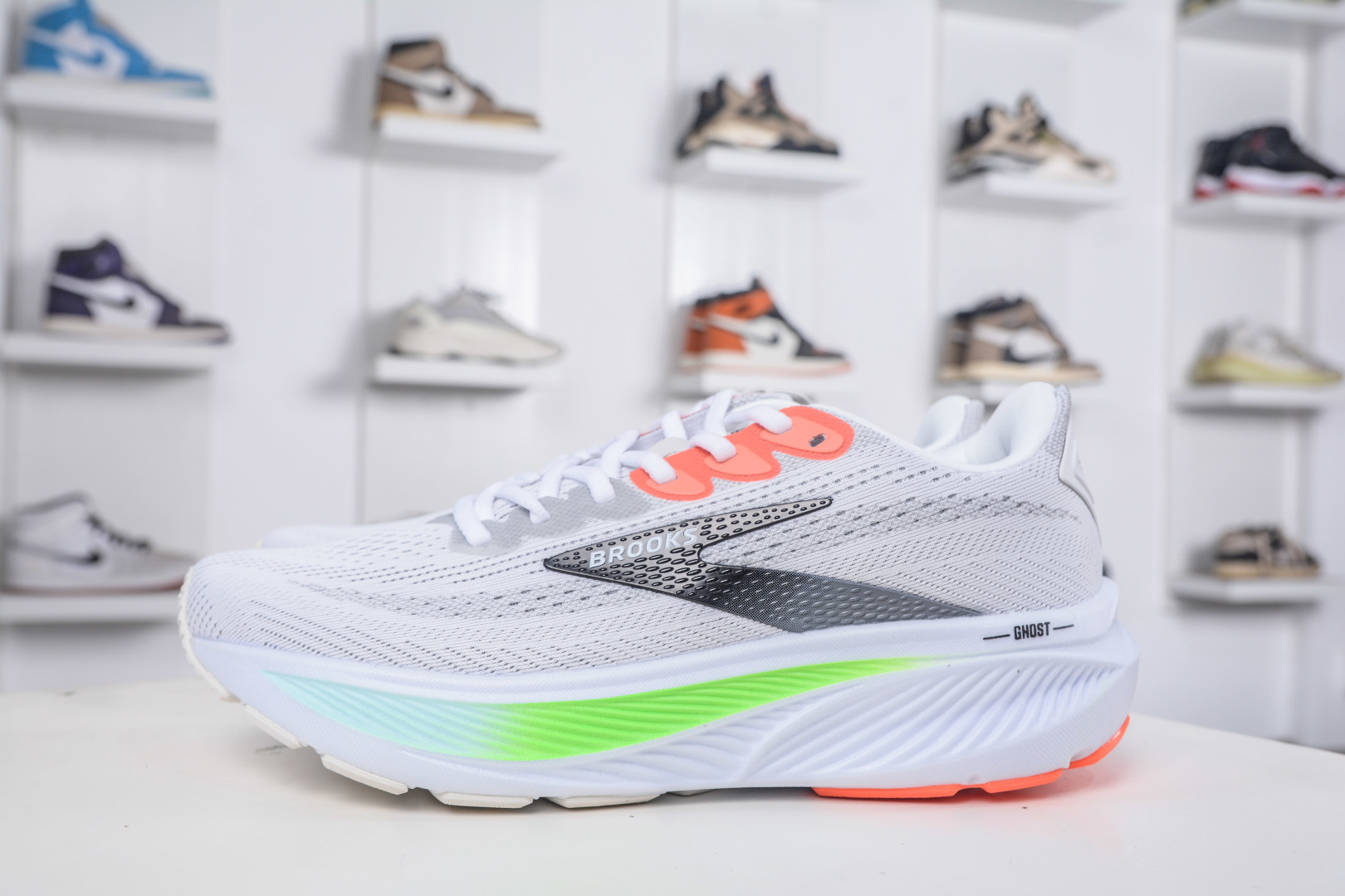 Brooks Ghost 17: Comfortable Running Shoes with DNA Loft V3 Cushioning 1 cmp i1757198545453 5682 0 0