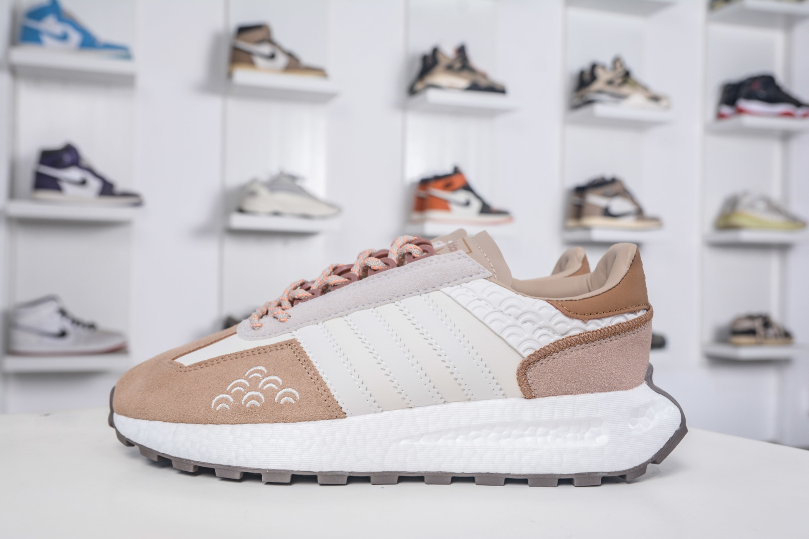 Adidas Originals Retropy E5 Boost Racing 1 Retro Sneakers - Beige/White 1 cmp i1757198618588 8419 0 0