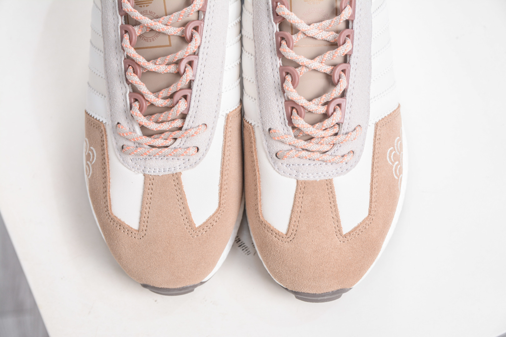 Adidas Originals Retropy E5 Boost Racing 1 Retro Sneakers - Beige/White 9 cmp i1757198618591 2444 0 8