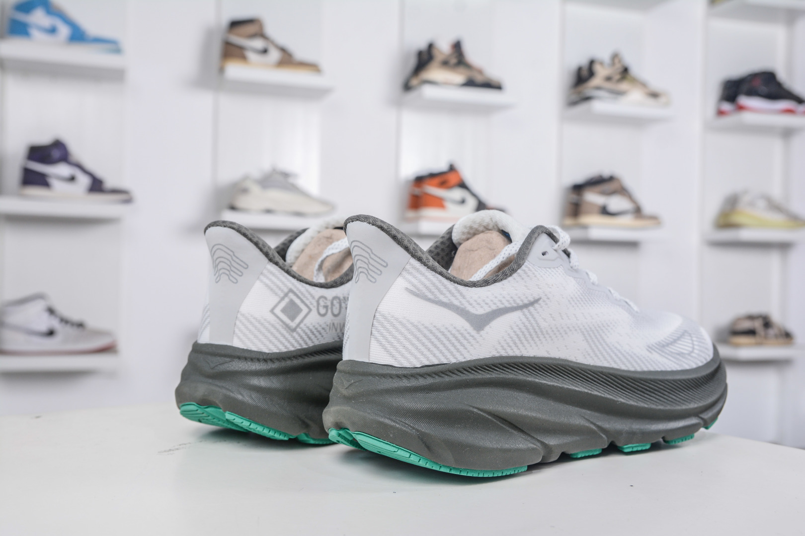 Hoka One One Clifton 9 GTX TS Waterproof Running Shoes - Breathable & Lightweight 7 cmp i1757199247781 9460 0 5