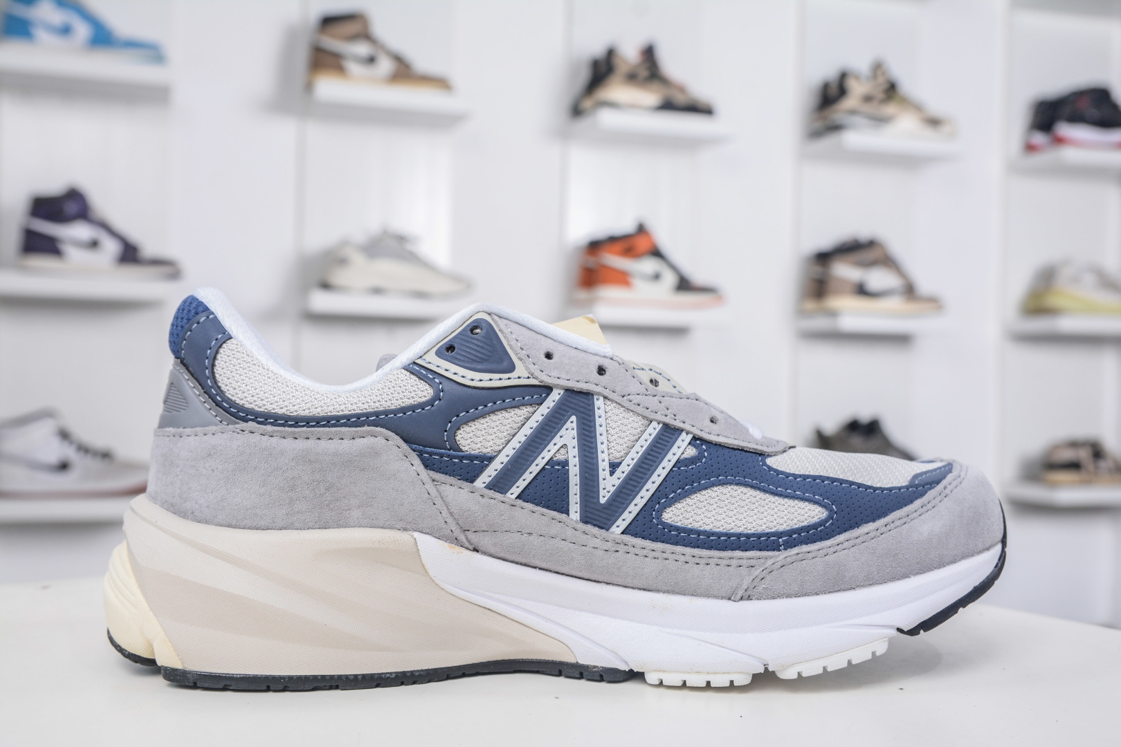 New Balance 990v6 Gray Blue: The Ultimate Retro Running Shoes for Comfort 4 cmp i1757199397592 8107 0 2