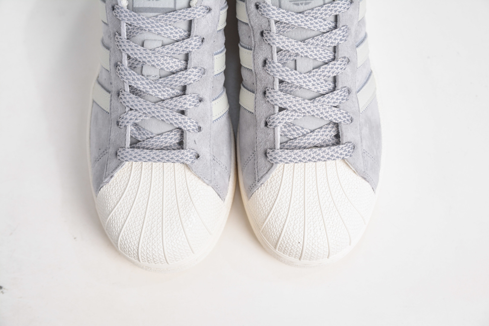 Adidas Originals Superstar Grey/White Leather Sneakers BS0911 10 cmp i1757352128734 8857 0 8