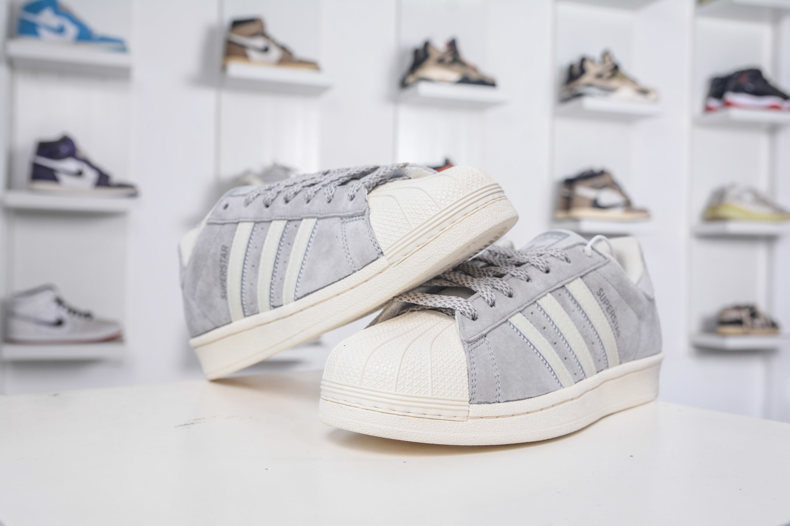 Adidas Originals Superstar Grey/White Leather Sneakers BS0911 5 cmp i1757352129853 5929 0 3