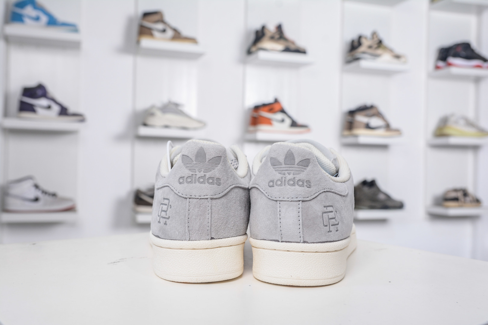 Adidas Originals Superstar Grey/White Leather Sneakers BS0911 3 cmp i1757352129860 7711 0 1