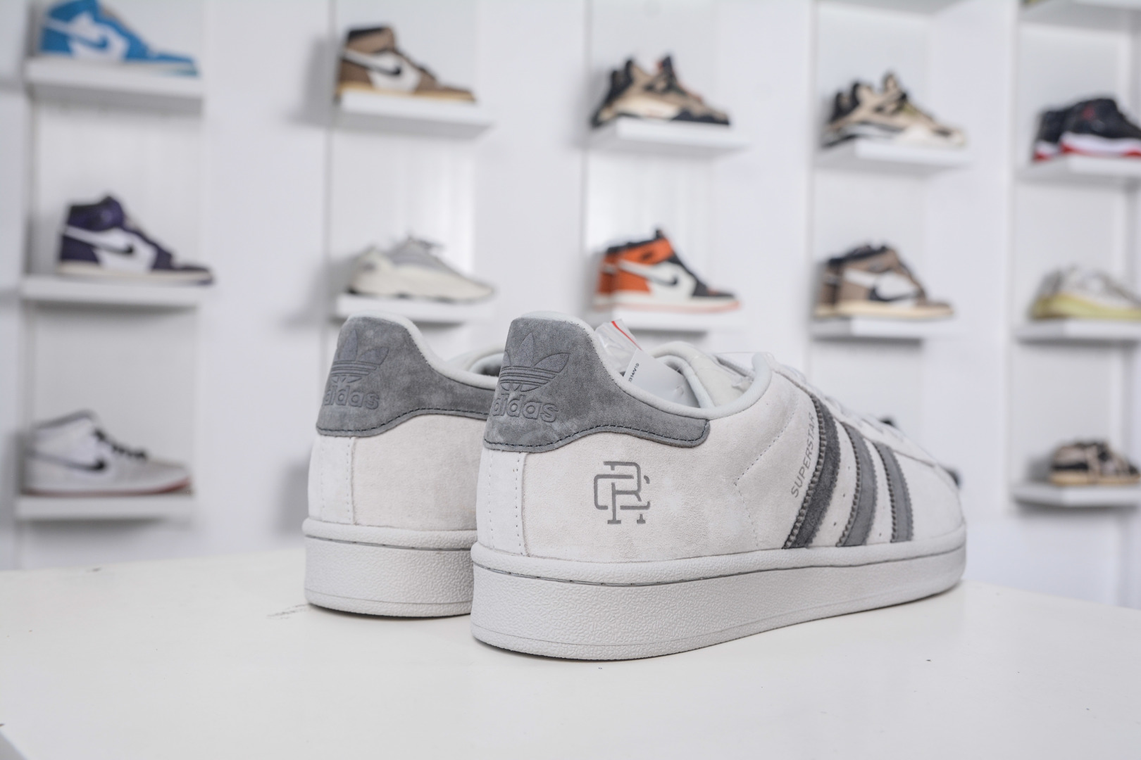 Adidas Originals Superstar Gray Leather Sneakers - Limited Edition Design 6 cmp i1757352188759 8669 0 5
