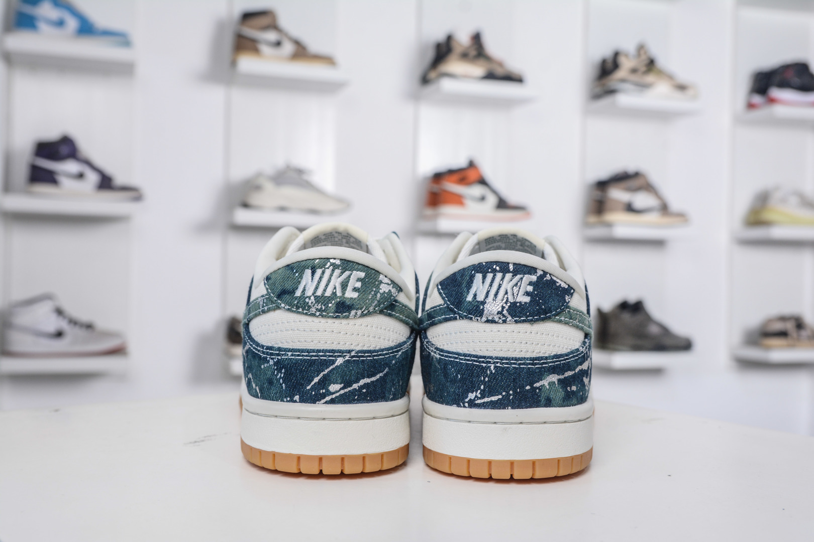 Nike SB Dunk Low Green Woven Sneakers - Original Quality, Comfortable Fit 2 cmp i1757352361350 761 0 1