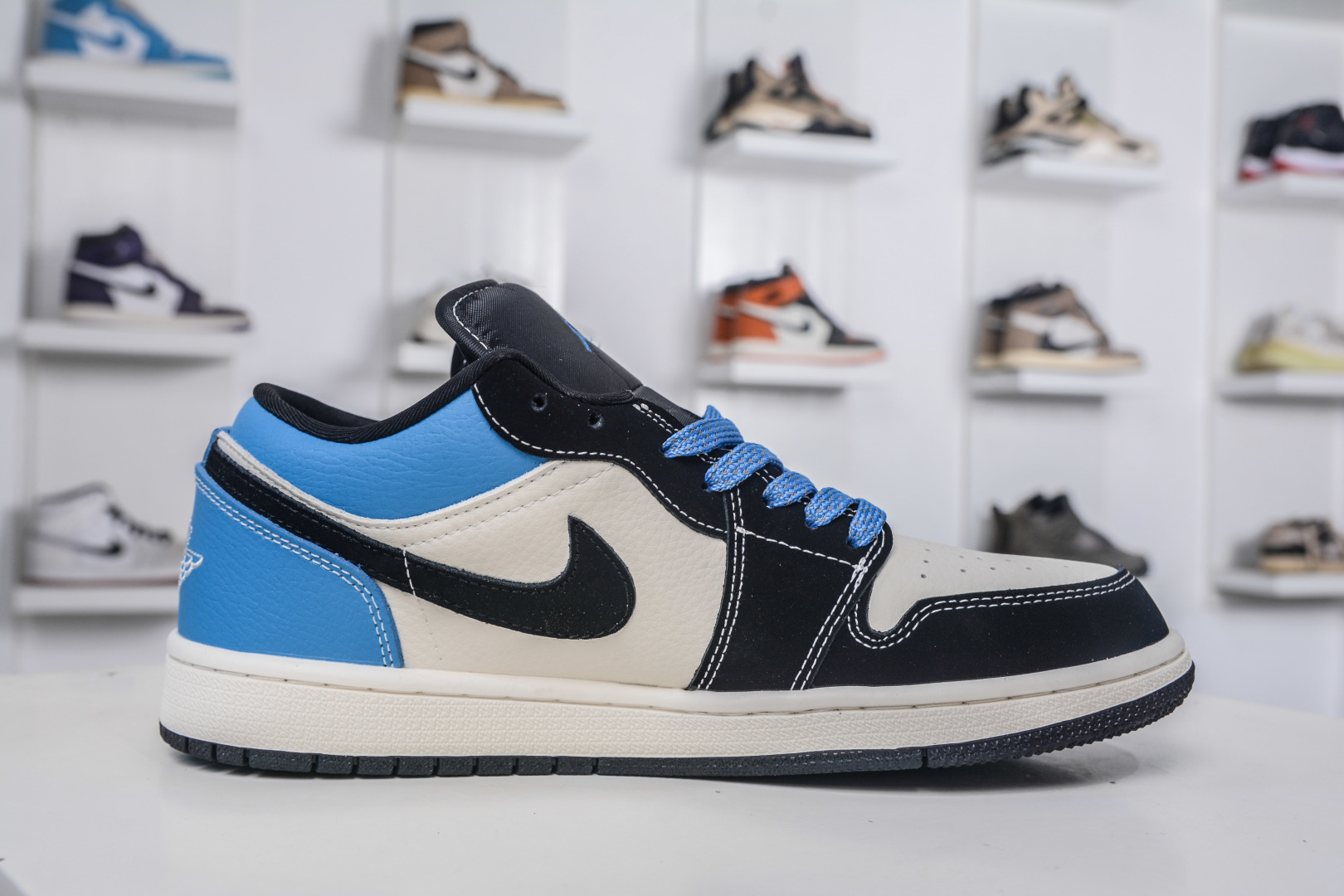 Air Jordan 1 Low x Louis Vuitton Collab Black White Blue Sneakers 4 cmp i1757352467863 8192 0 2