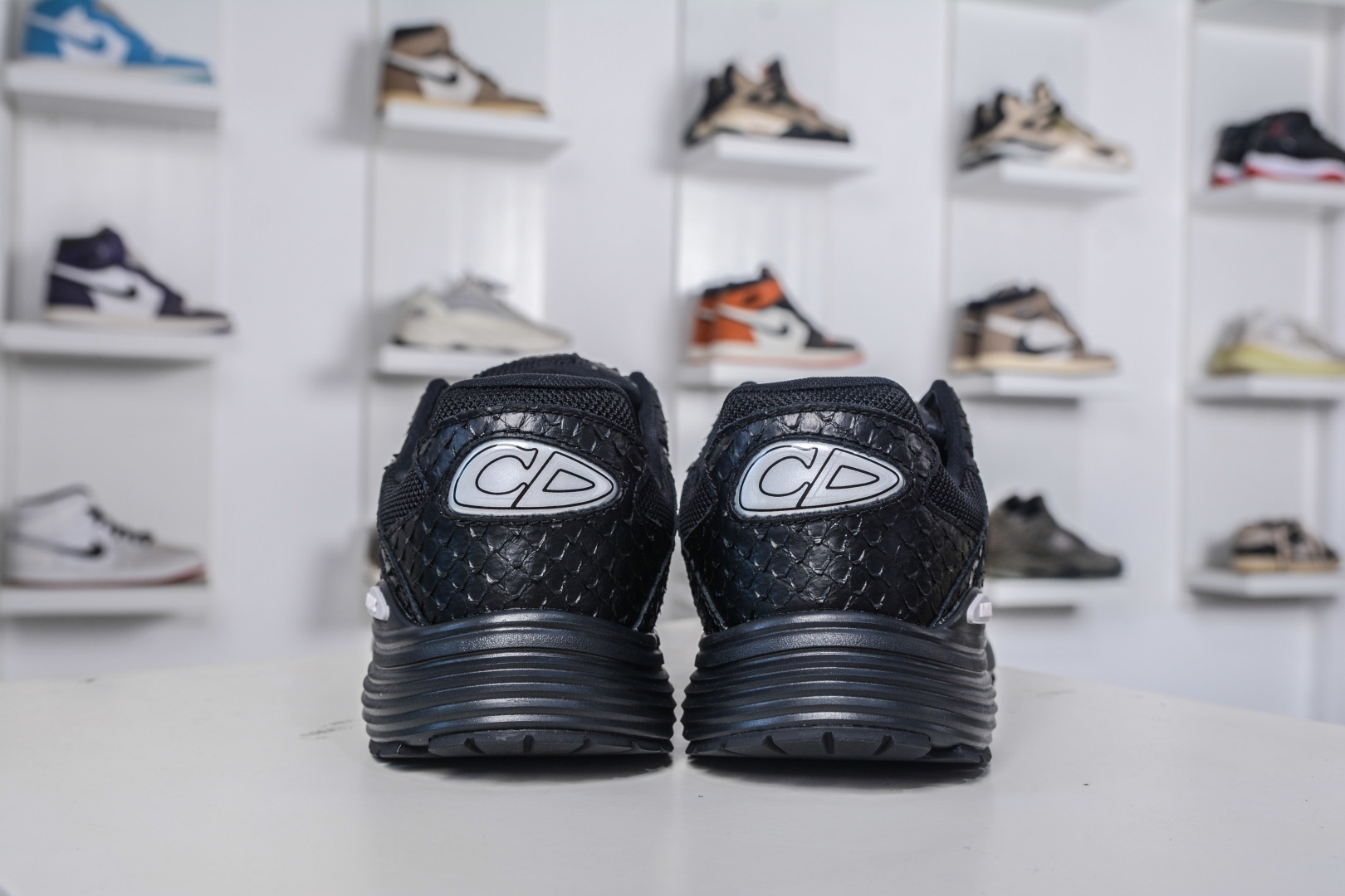 Dior B30 Black Mesh Low-Top Sneakers with Reflective CD30 Logo 3 cmp i1757358605759 5764 0 1