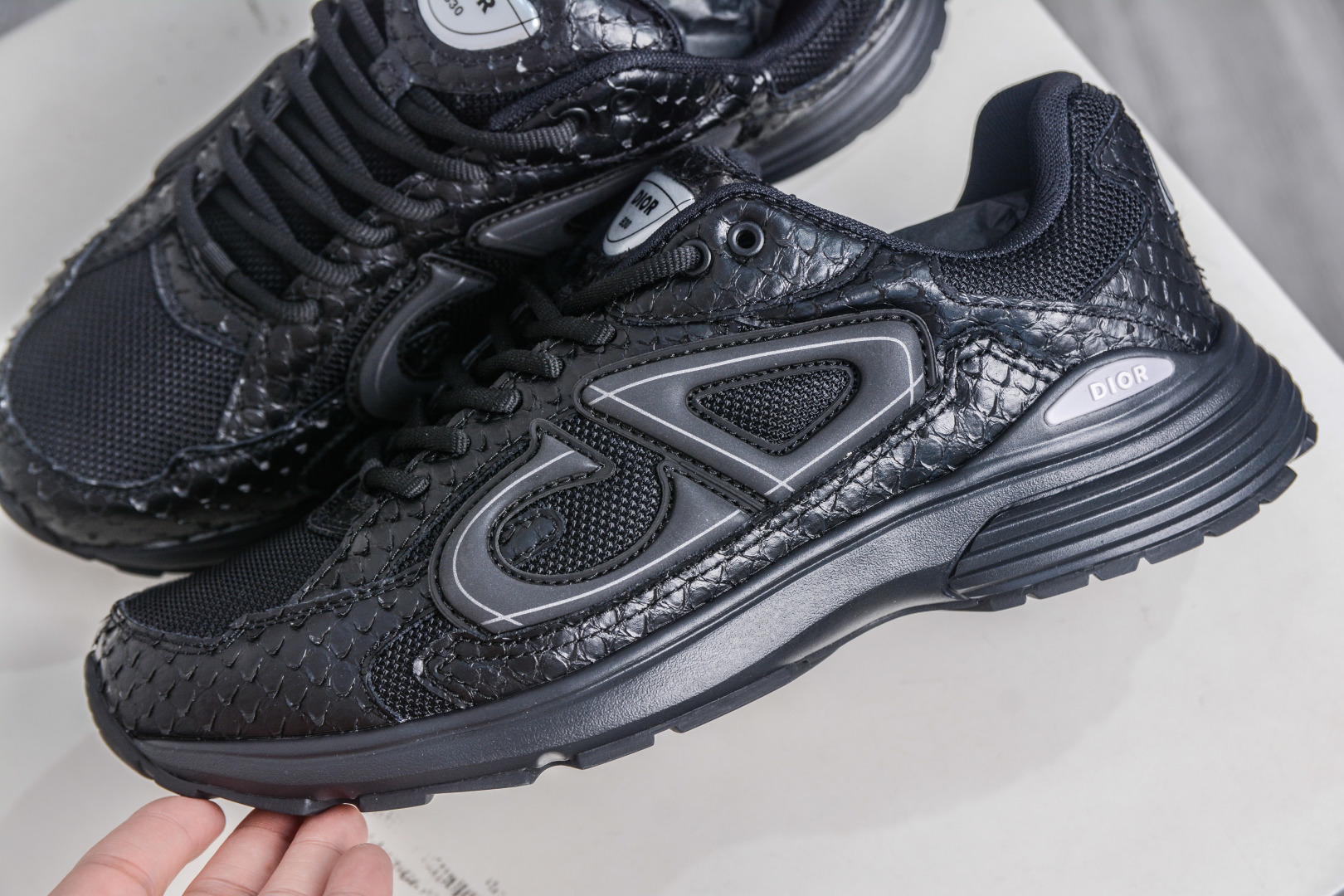 Dior B30 Black Mesh Low-Top Sneakers with Reflective CD30 Logo 8 cmp i1757358605763 5856 0 6