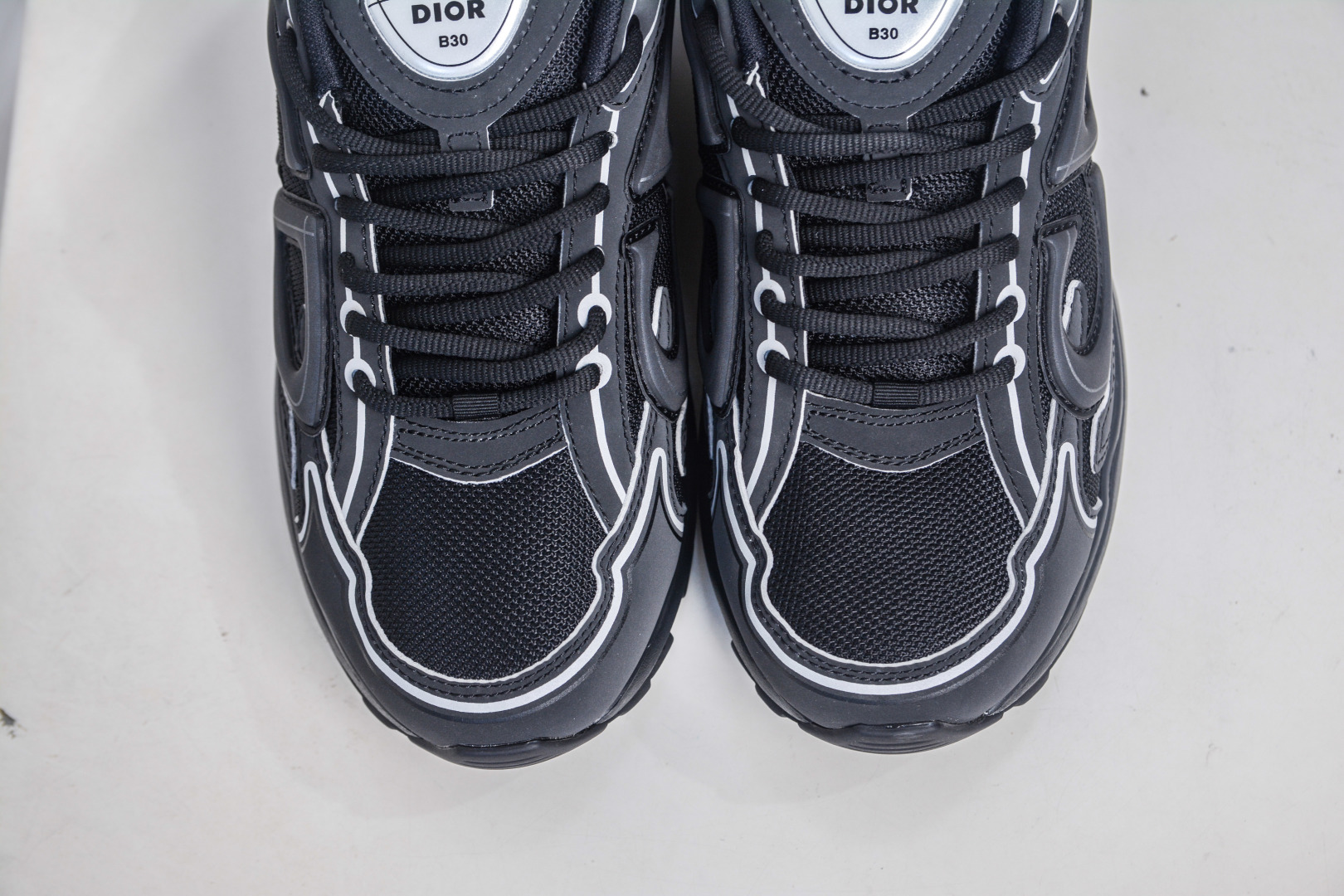 Dior B30 Black Mesh Low-Top Sneakers Reflective CD30 Logo Athletic Shoes 10 cmp i1757358704495 6938 0 8