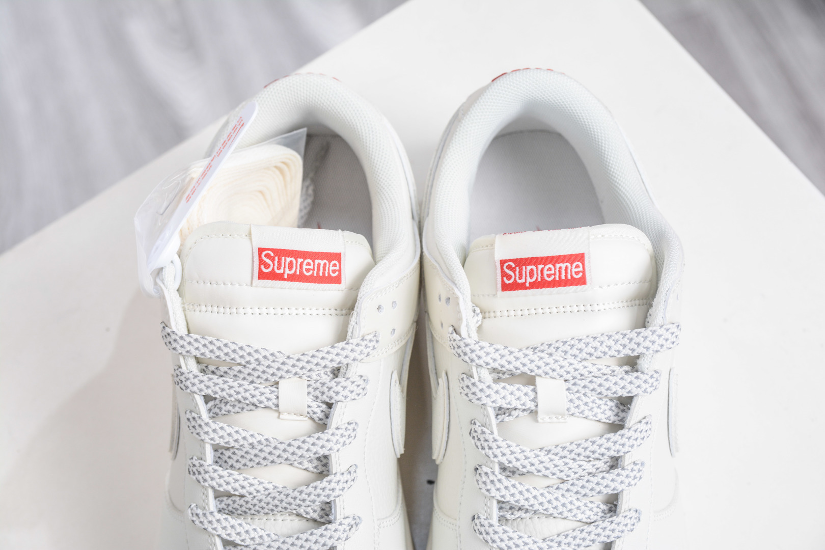 Nike SB Dunk Low x Supreme Collab - Premium Leather, Stylish Cream/Red Sneakers 8 cmp i1757439547075 7495 0 7