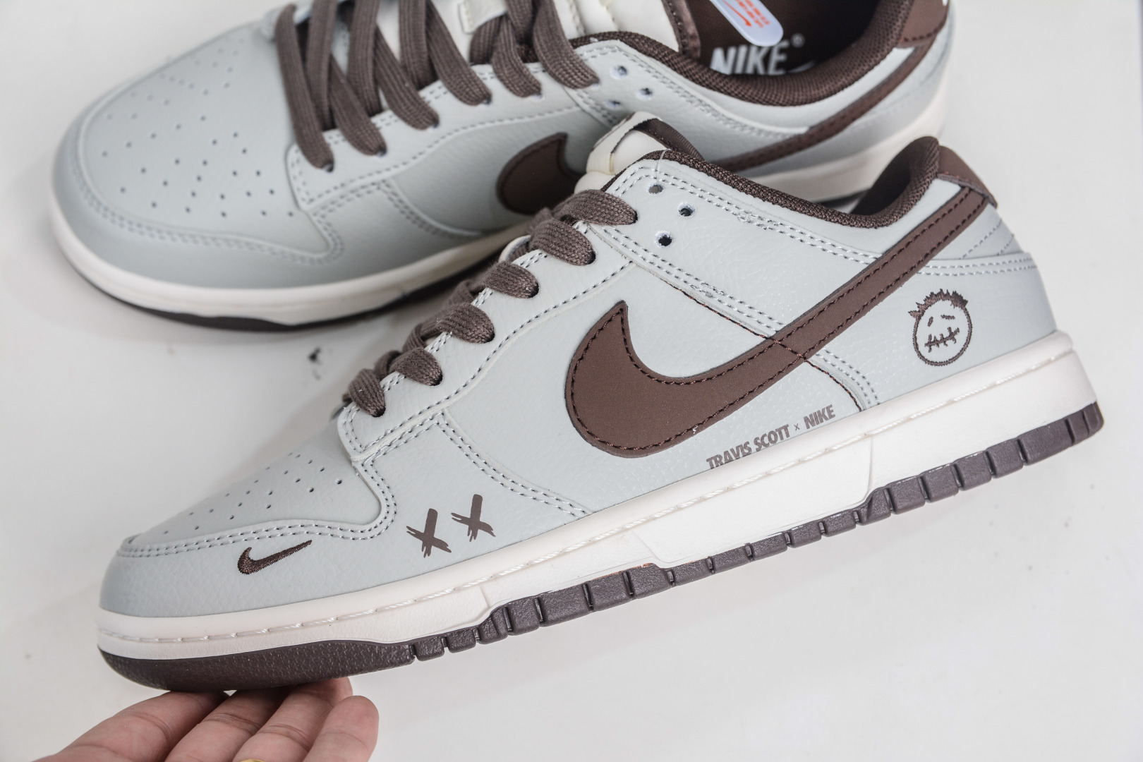 Nike SB Dunk Low x Travis Scott Kaws - Premium Quality, Comfortable Fit 8 cmp i1757439664747 7060 0 6