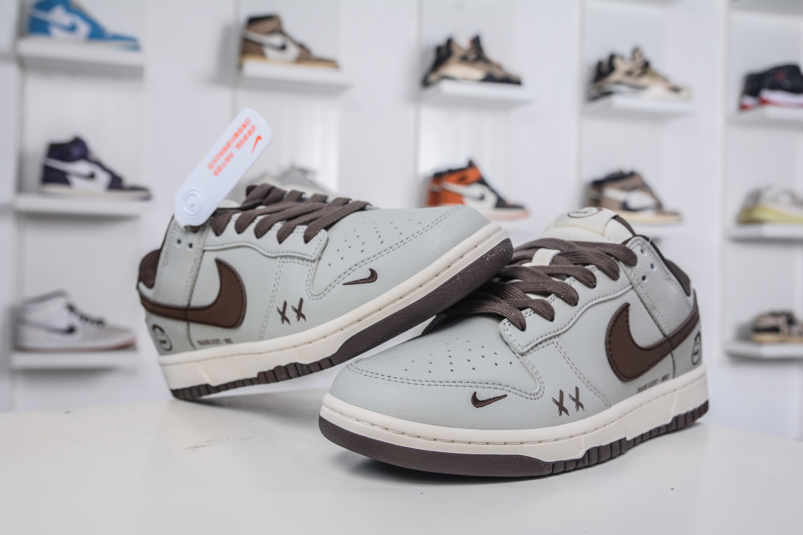 Nike SB Dunk Low x Travis Scott Kaws - Premium Quality, Comfortable Fit 5 cmp i1757439664749 8040 0 3