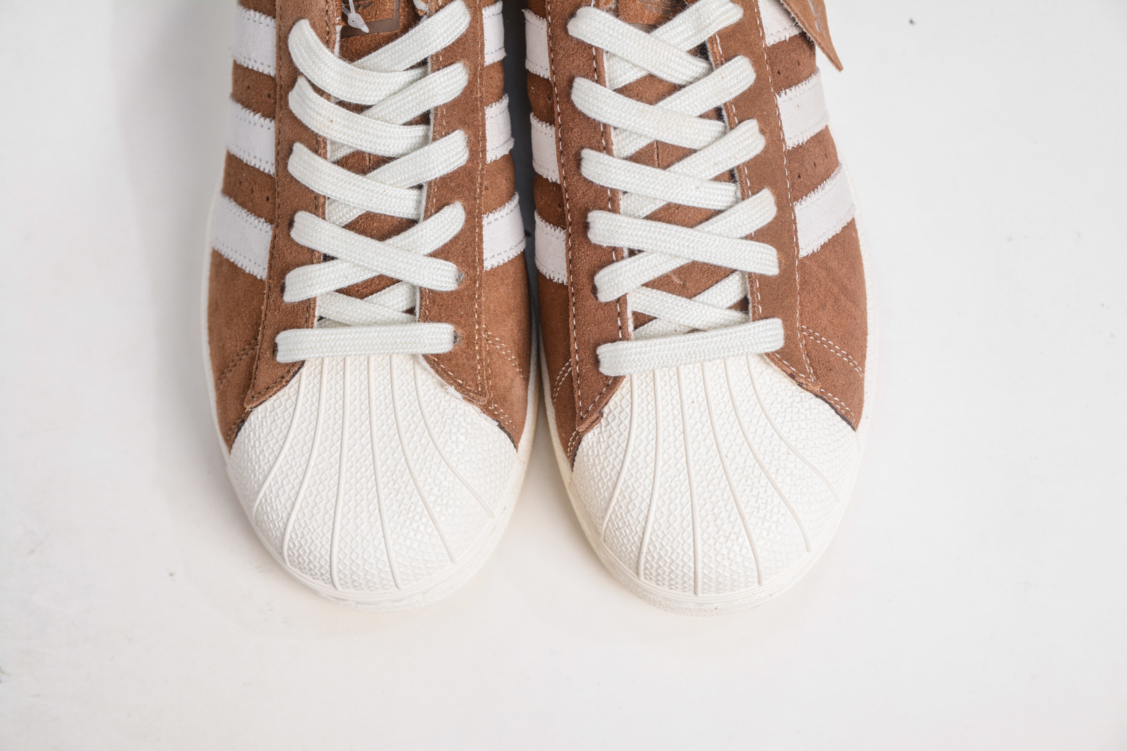 Adidas Originals Superstar Brown White Shell Toe Leather Sneakers IG3048 10 cmp i1757439789921 3605 0 8