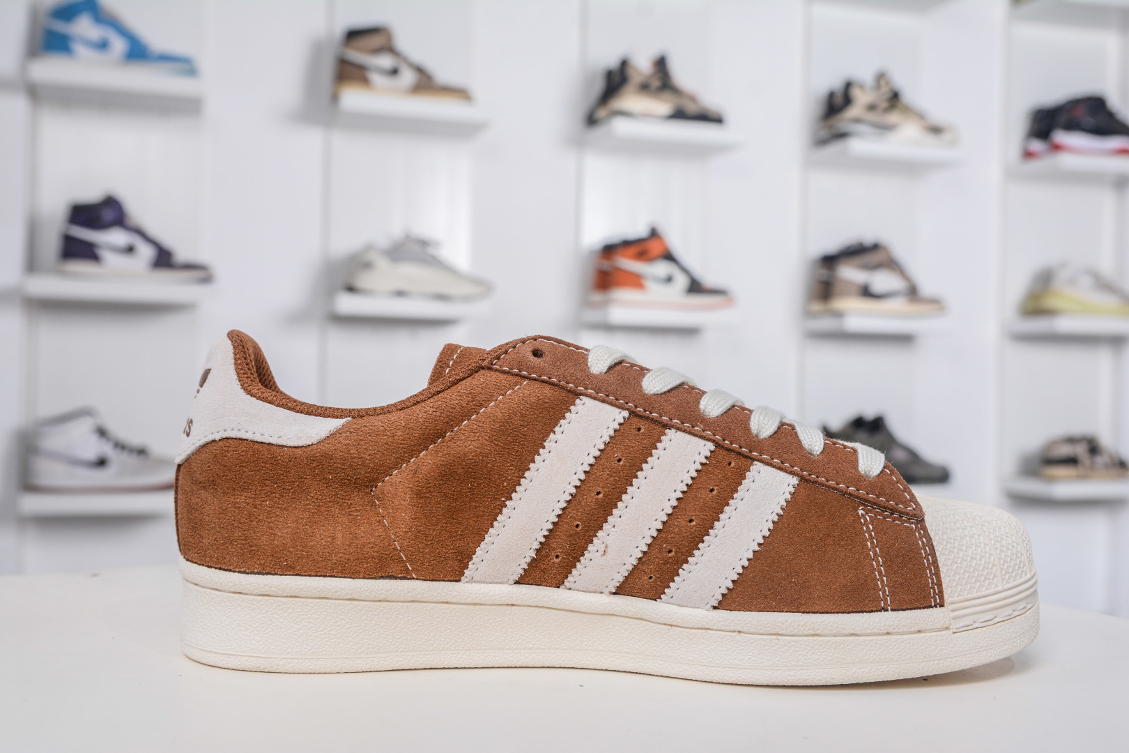 Adidas Originals Superstar Brown White Shell Toe Leather Sneakers IG3048 4 cmp i1757439791084 6339 0 2