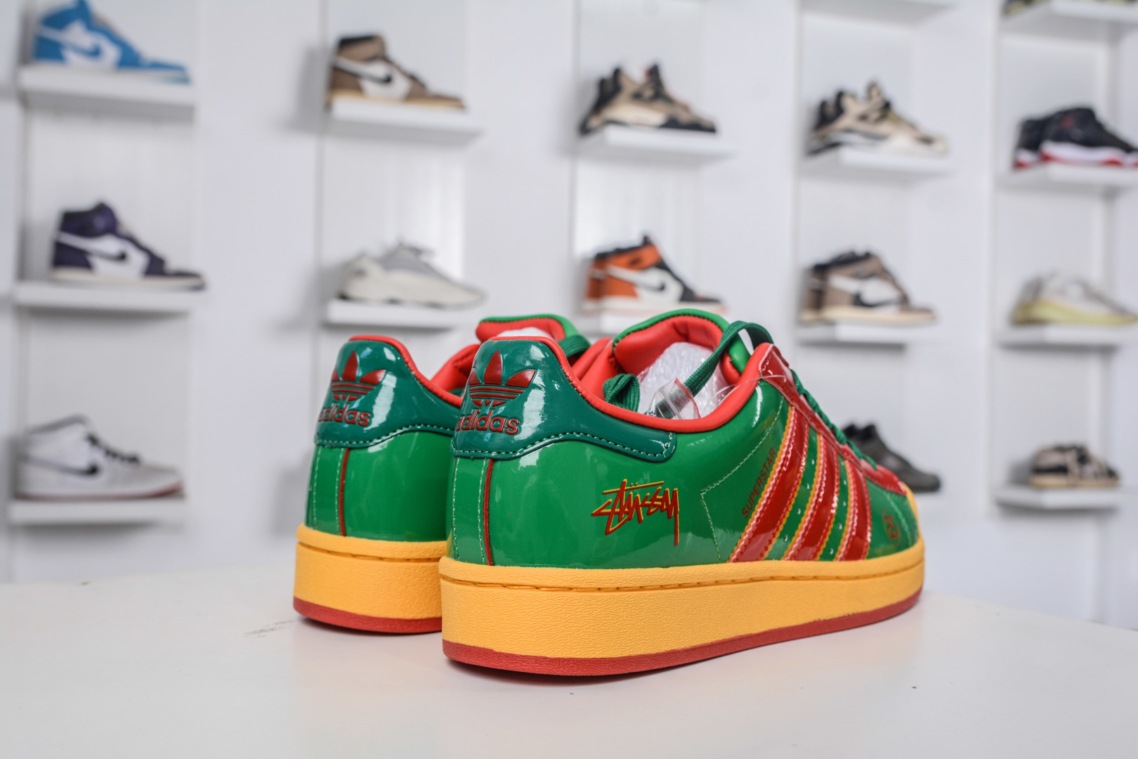 Adidas Originals Superstar x Stussy: Premium Leather, Distinctive Design 7 cmp i1757439954056 1791 0 5