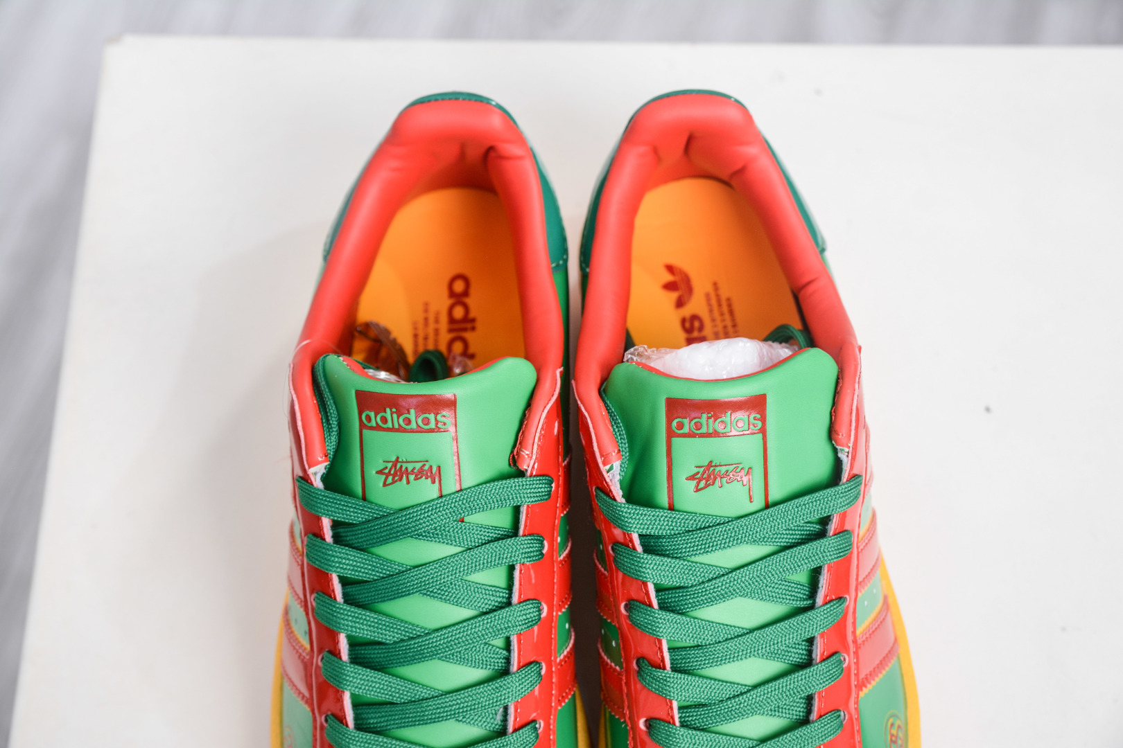 Adidas Originals Superstar x Stussy: Premium Leather, Distinctive Design 9 cmp i1757439954056 3616 0 7