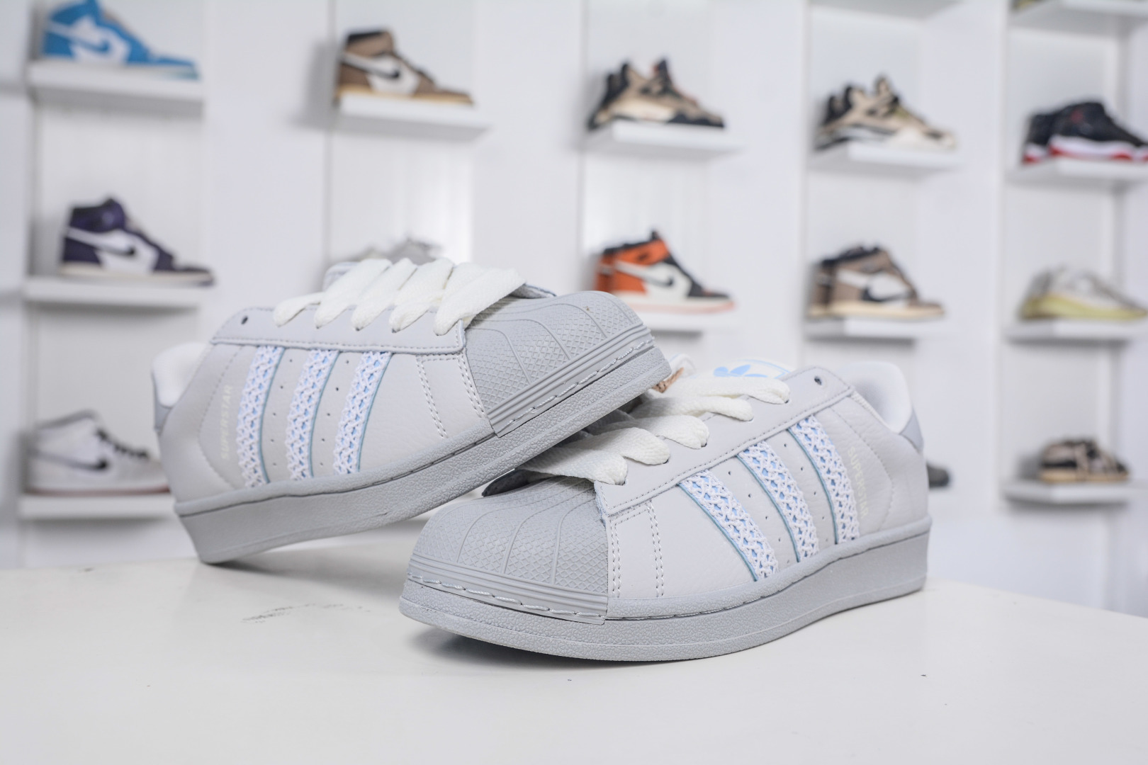 150 AD Originals Superstar 2 贝壳头 灰色 JQ8729