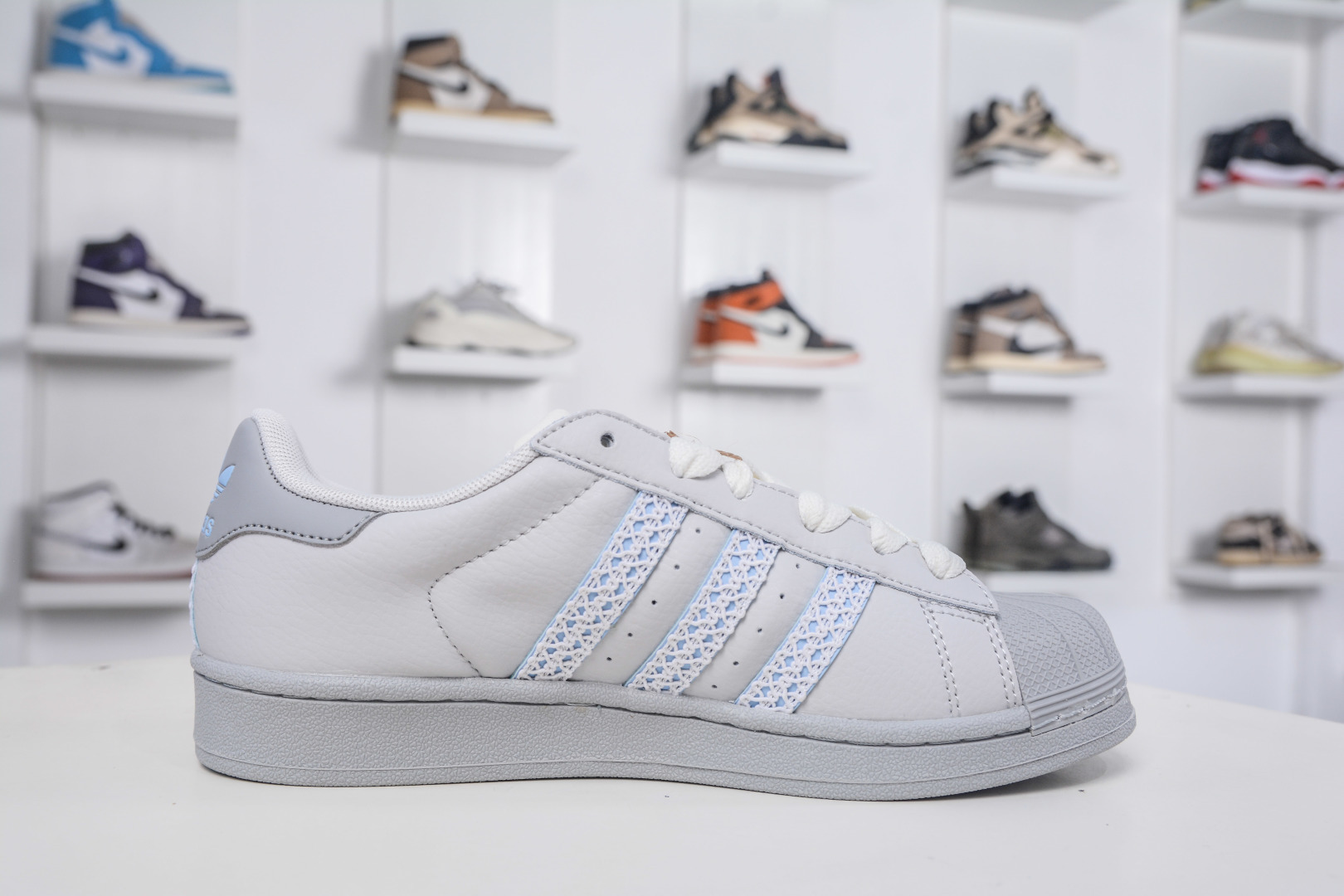 150 AD Originals Superstar 2 贝壳头 灰色 JQ8729