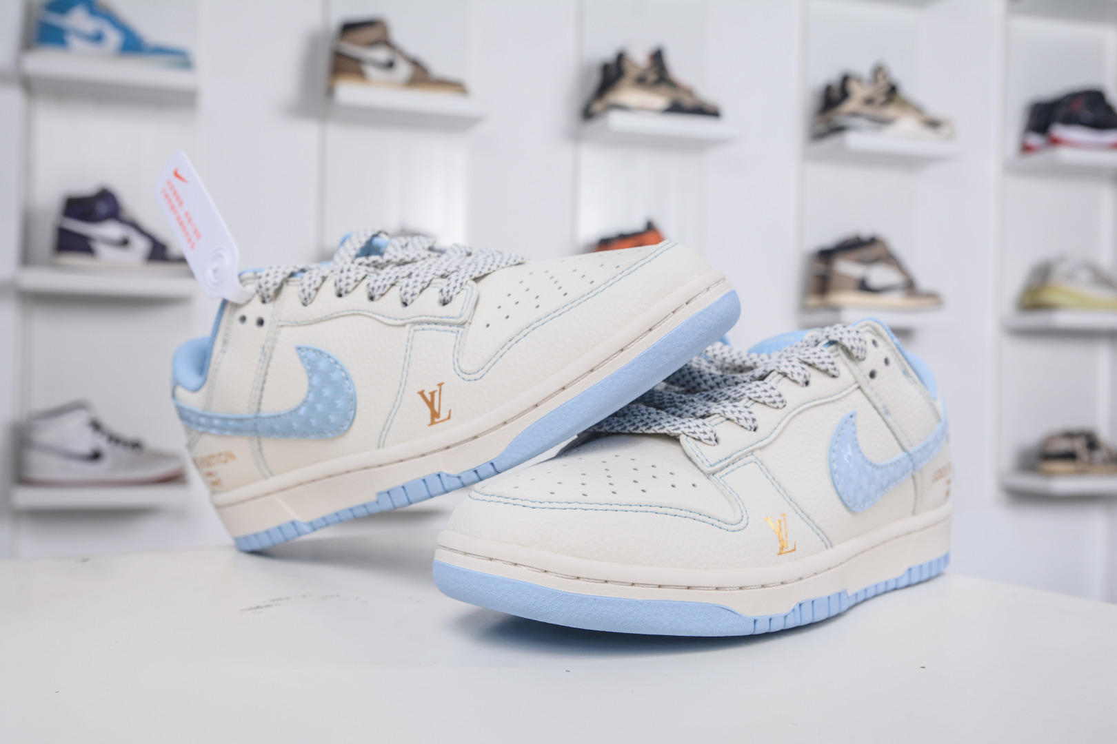 Nike SB Dunk Low x Louis Vuitton LV联名-白天蓝 JP1628-005 Nike SB Dunk Low x Louis Vuitton LV联名-白天蓝 JP1628-005