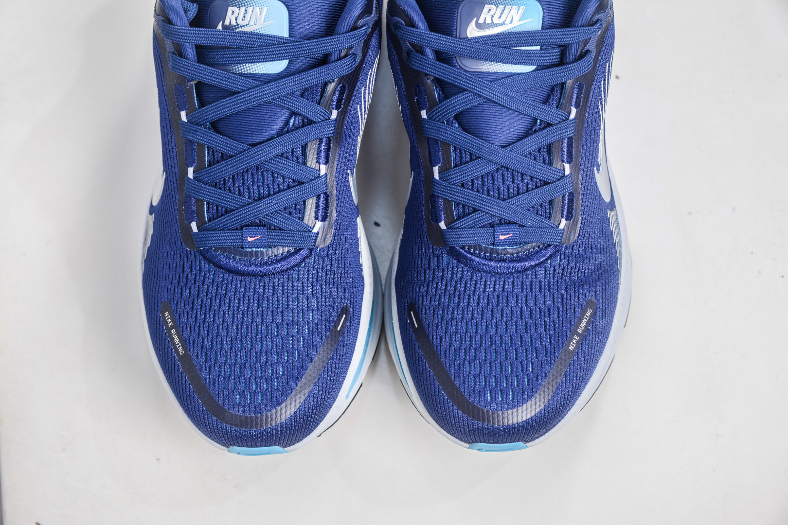 X版 Nike Vomero 18 时尚舒适防滑耐磨 低帮 休闲训练跑步鞋 HM6803-401-Top High Quatity Cheap Sneakers Fashion Clothing Clothes Bags handbags Shoes of all Brand wholesale With The best Quality And Beautiful Price from China Factory Chinese suppliers wholesaler seller X版 Nike Vomero 18 时尚舒适防滑耐磨 低帮 休闲训练跑步鞋 HM6803-401