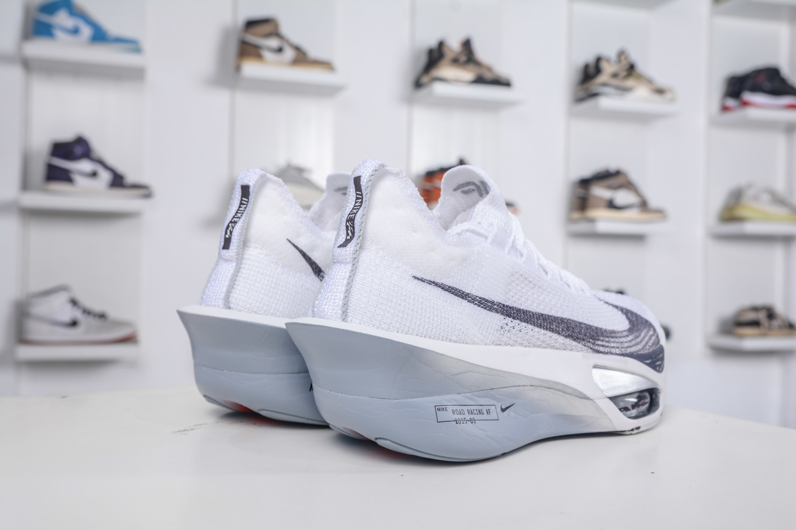 X版 NK Air Zoom Alphafly NEXT% 3 2024全新马拉松超级跑鞋 FD8315-102