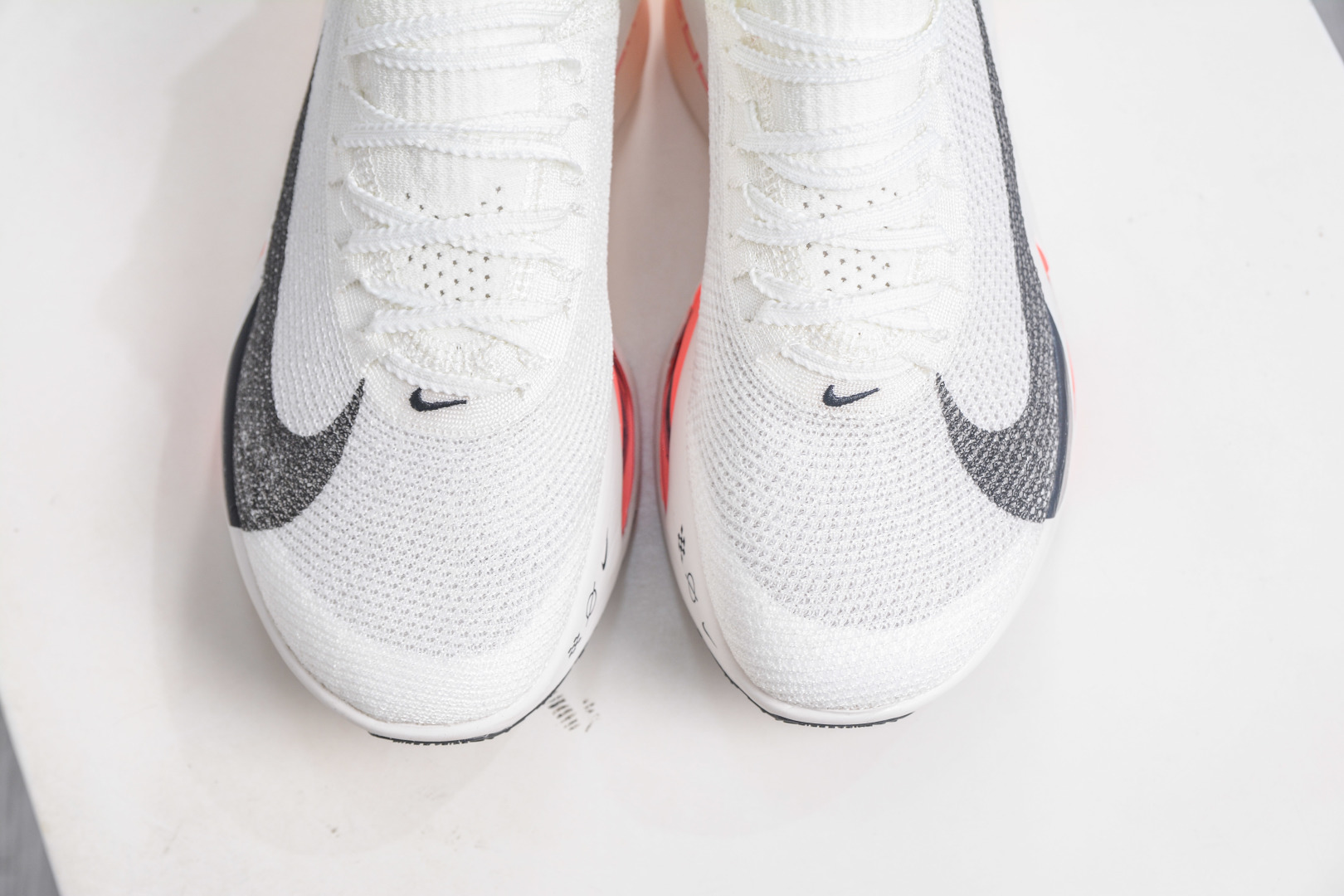 X版 NK Air Zoom Alphafly NEXT% 3 2024全新马拉松超级跑鞋 FD8315-103