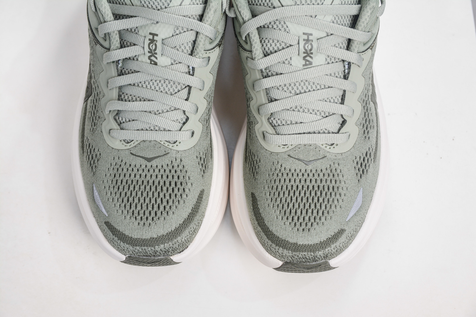 200 X版 HOKA ONE ONE Bondi 9 邦迪九代 机能缓震跑鞋 1162011/SS