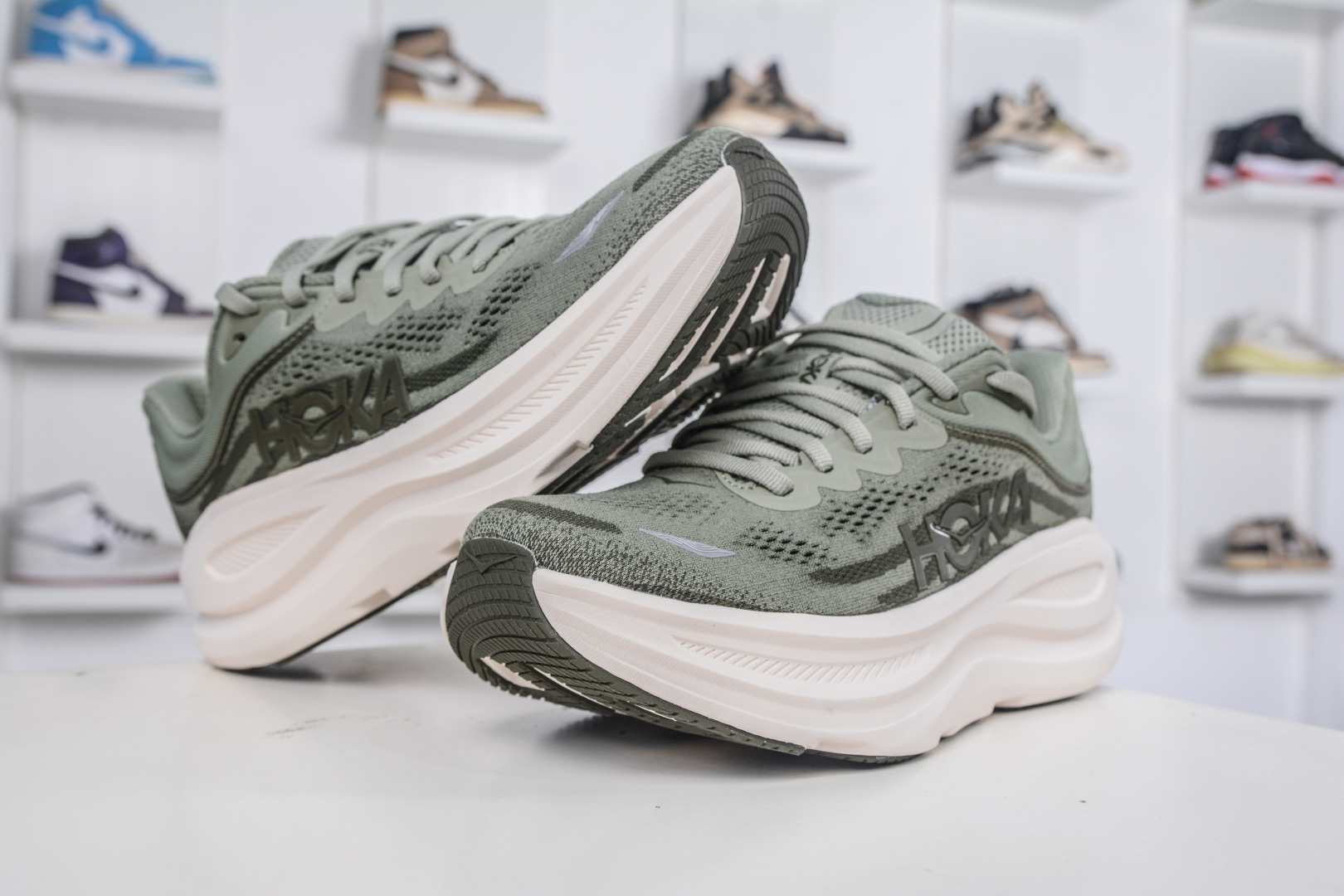 200 X版 HOKA ONE ONE Bondi 9 邦迪九代 机能缓震跑鞋 1162011/SS