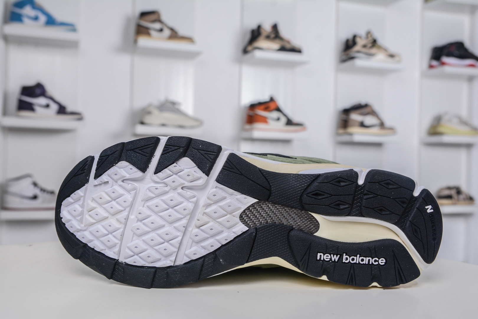 290 ZC总裁版 JJJJound x New Balance 990系列 新百伦NB990V3 联名草绿色 第三代总统复古慢跑鞋 M990JD3