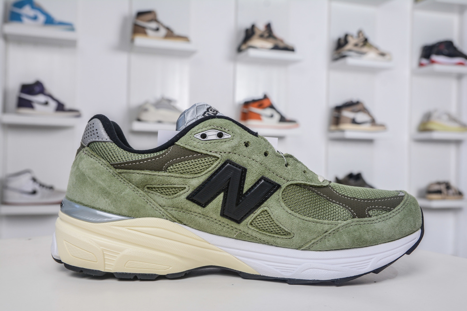 290 ZC总裁版 JJJJound x New Balance 990系列 新百伦NB990V3 联名草绿色 第三代总统复古慢跑鞋 M990JD3