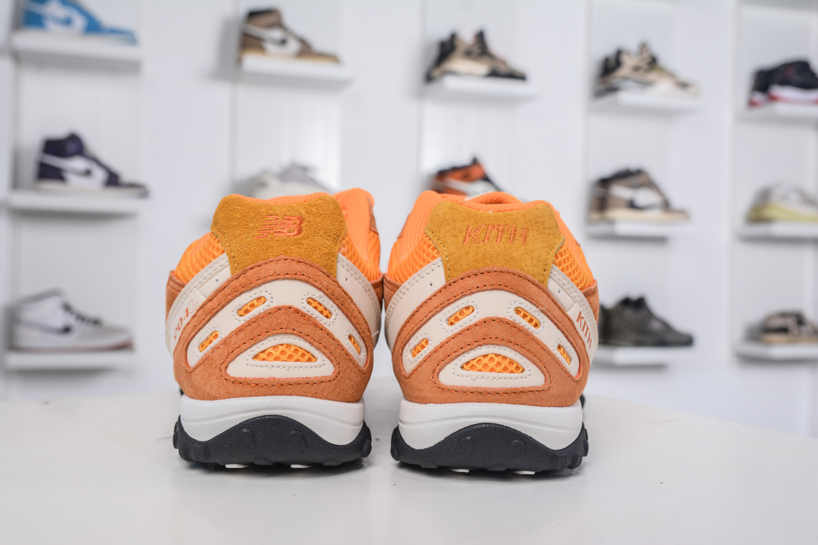 KITH x New Balance 204 Series Orange Retro Casual Running Shoes 3 cmp i1757609600947 5740 0 1