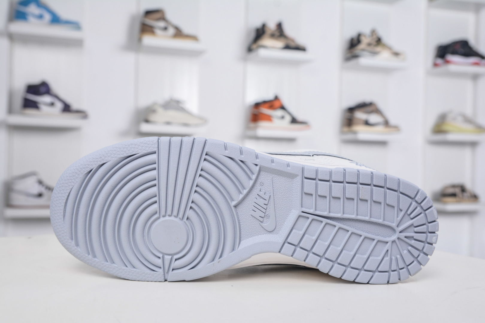 Nike SB Dunk Low X Stussy Collab Sneakers - Premium Quality & Style 6 cmp i1757609714932 5217 0 4