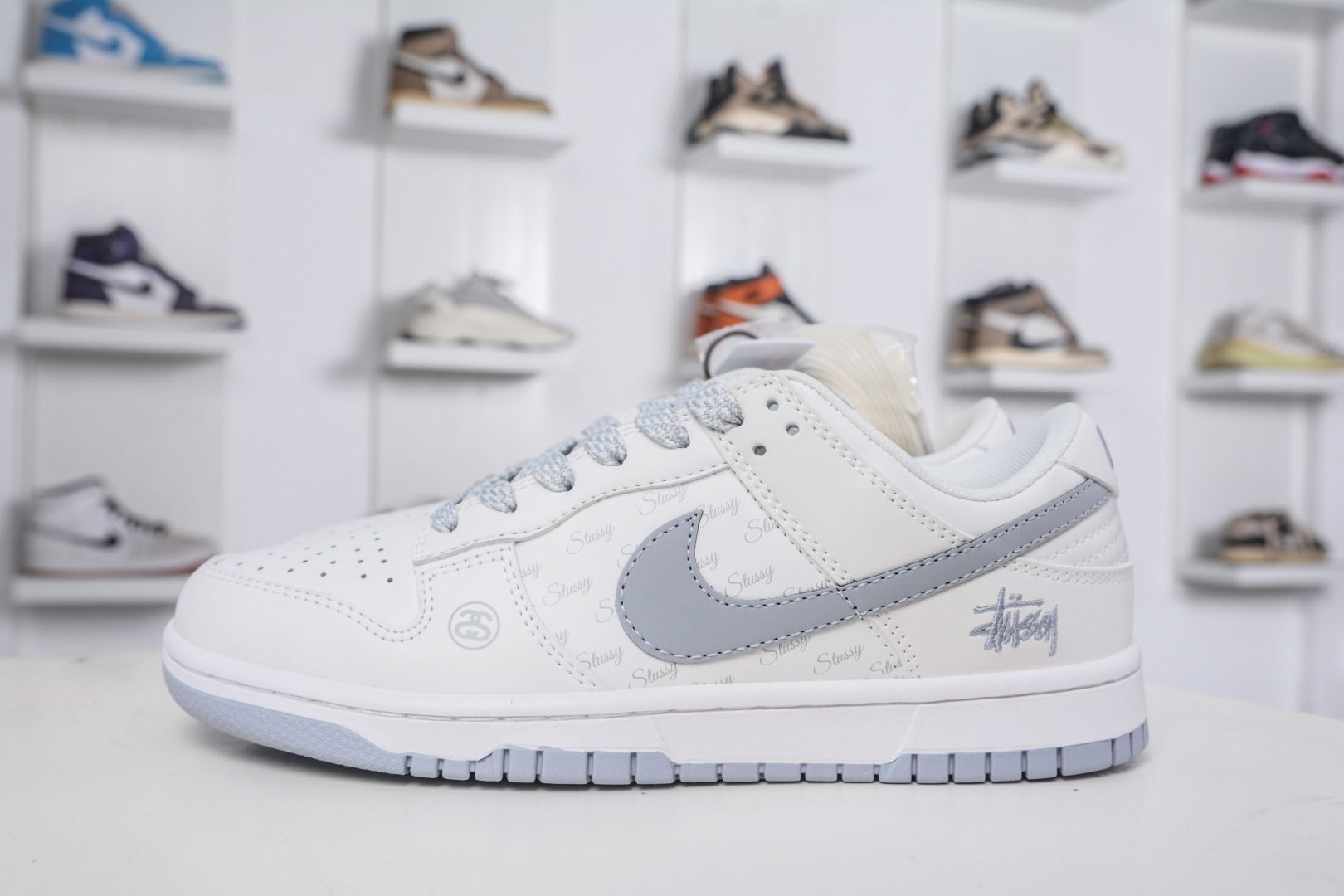 Nike SB Dunk Low X Stussy Collab Sneakers - Premium Quality & Style 2 cmp i1757609714932 9654 0 0
