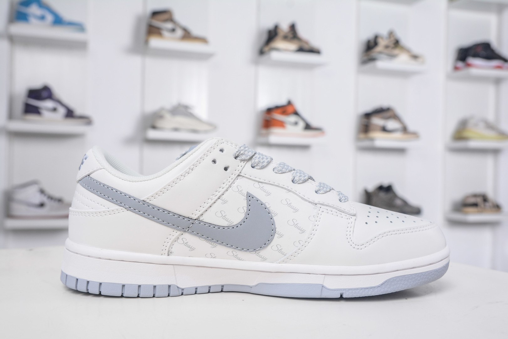 Nike SB Dunk Low X Stussy Collab Sneakers - Premium Quality & Style 4 cmp i1757609714933 2072 0 2