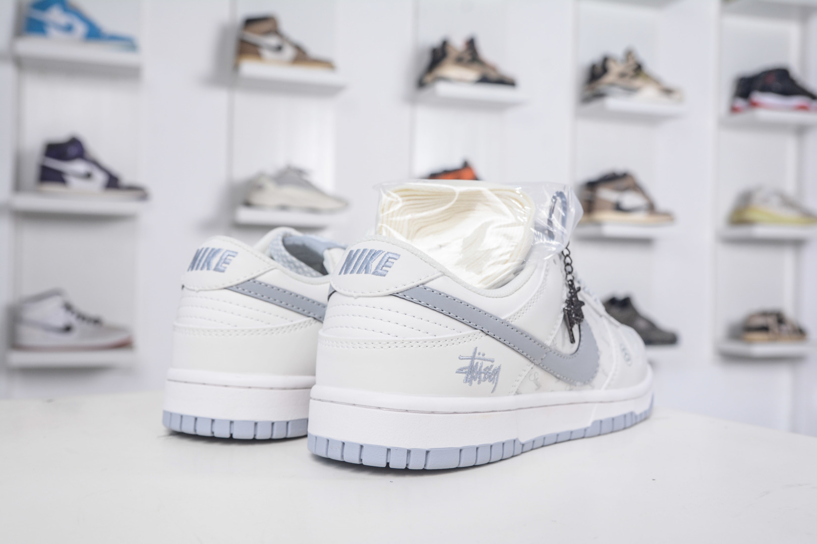 Nike SB Dunk Low X Stussy Collab Sneakers - Premium Quality & Style 7 cmp i1757609715868 2673 0 5