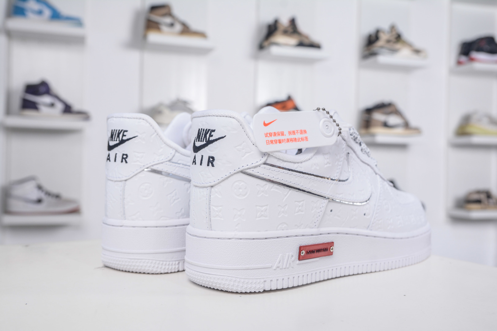 Nike Air Force 1 Low 07 x Louis Vuitton LV联名-全白印花 XL1979-110 Nike Air Force 1 Low 07 x Louis Vuitton LV联名-全白印花 XL1979-110