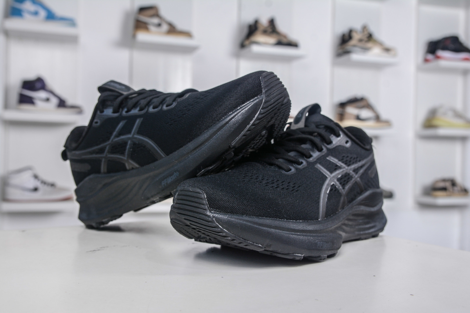 Asics Gel-Kayano 32 Black Running Shoes, Breathable, Professional Design 5 cmp i1757610106331 5370 0 3