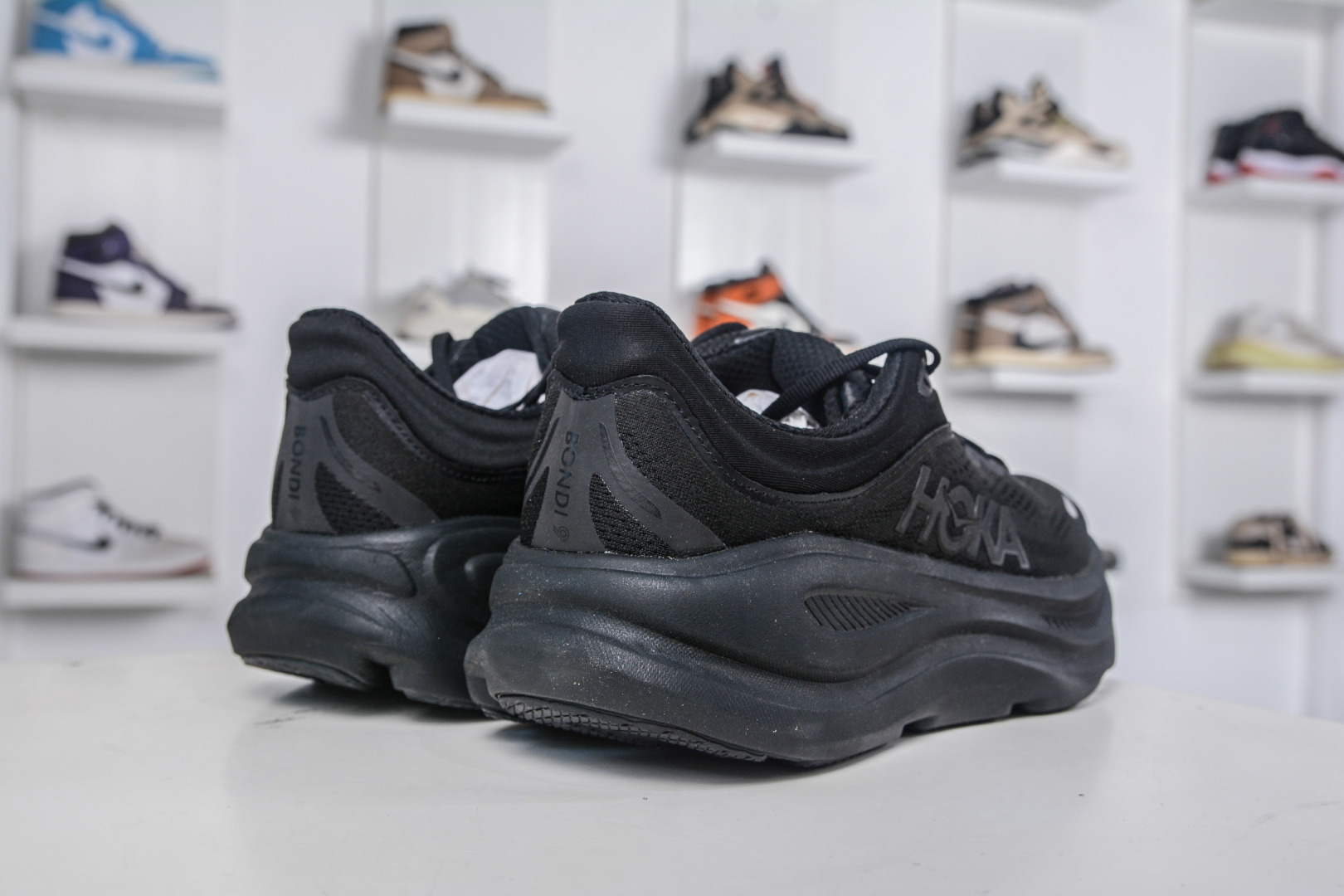 200 X版 HOKA ONE ONE Bondi 9 邦迪九代 机能缓震跑鞋 1162014/BBLC-Chinese UA Cheap High Quatity Brand Clothes Bags handbags Sneakers wholesale wholesaler seller from China Factory suppliers Fashion Clothing Shoes best Quality Beautiful Price 200 X版 HOKA ONE ONE Bondi 9 邦迪九代 机能缓震跑鞋 1162014/BBLC