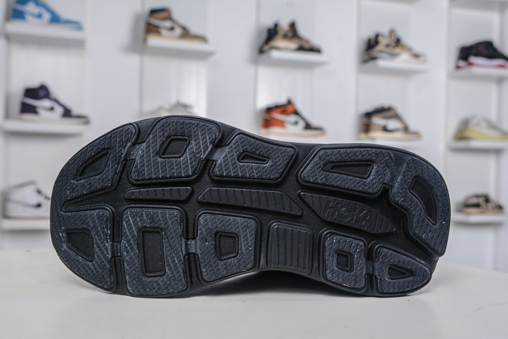 200 X版 HOKA ONE ONE Bondi 9 邦迪九代 机能缓震跑鞋 1162014/BBLC-Chinese UA Cheap High Quatity Brand Clothes Bags handbags Sneakers wholesale wholesaler seller from China Factory suppliers Fashion Clothing Shoes best Quality Beautiful Price 200 X版 HOKA ONE ONE Bondi 9 邦迪九代 机能缓震跑鞋 1162014/BBLC