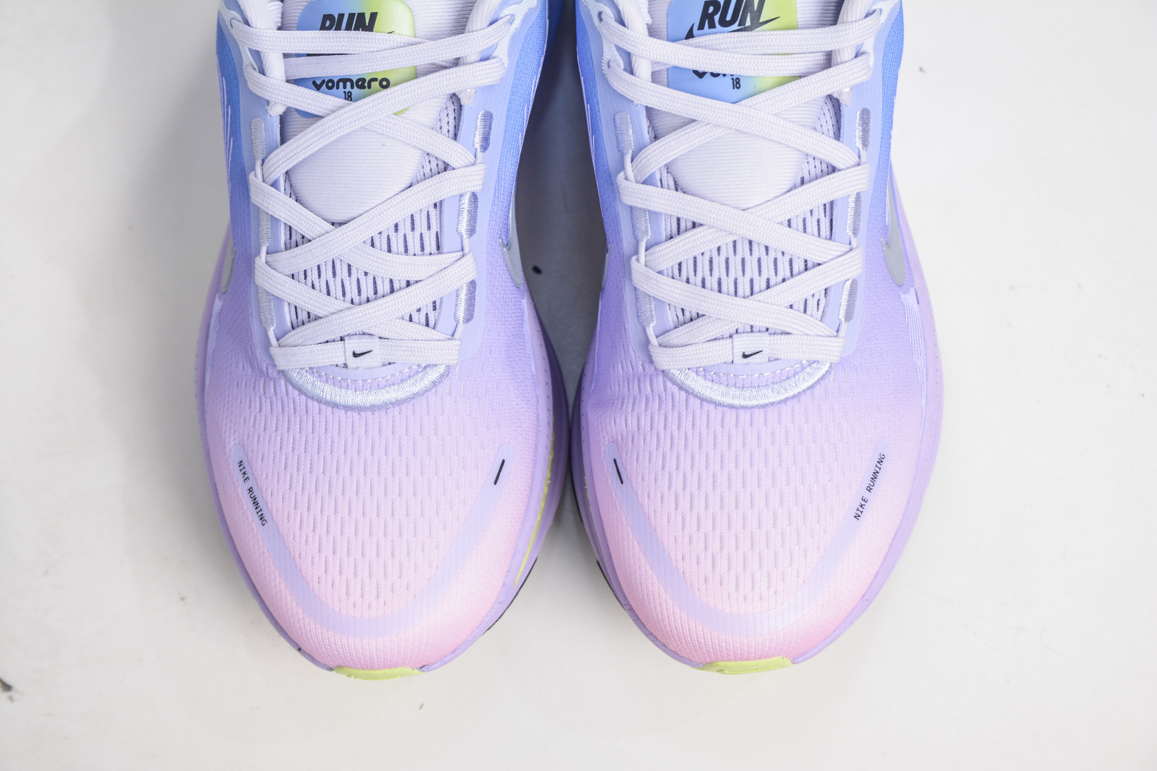 Nike Vomero 18: Stylish, Comfortable, and Durable Running Shoes for Women 9 cmp i1757610420321 1286 0 8