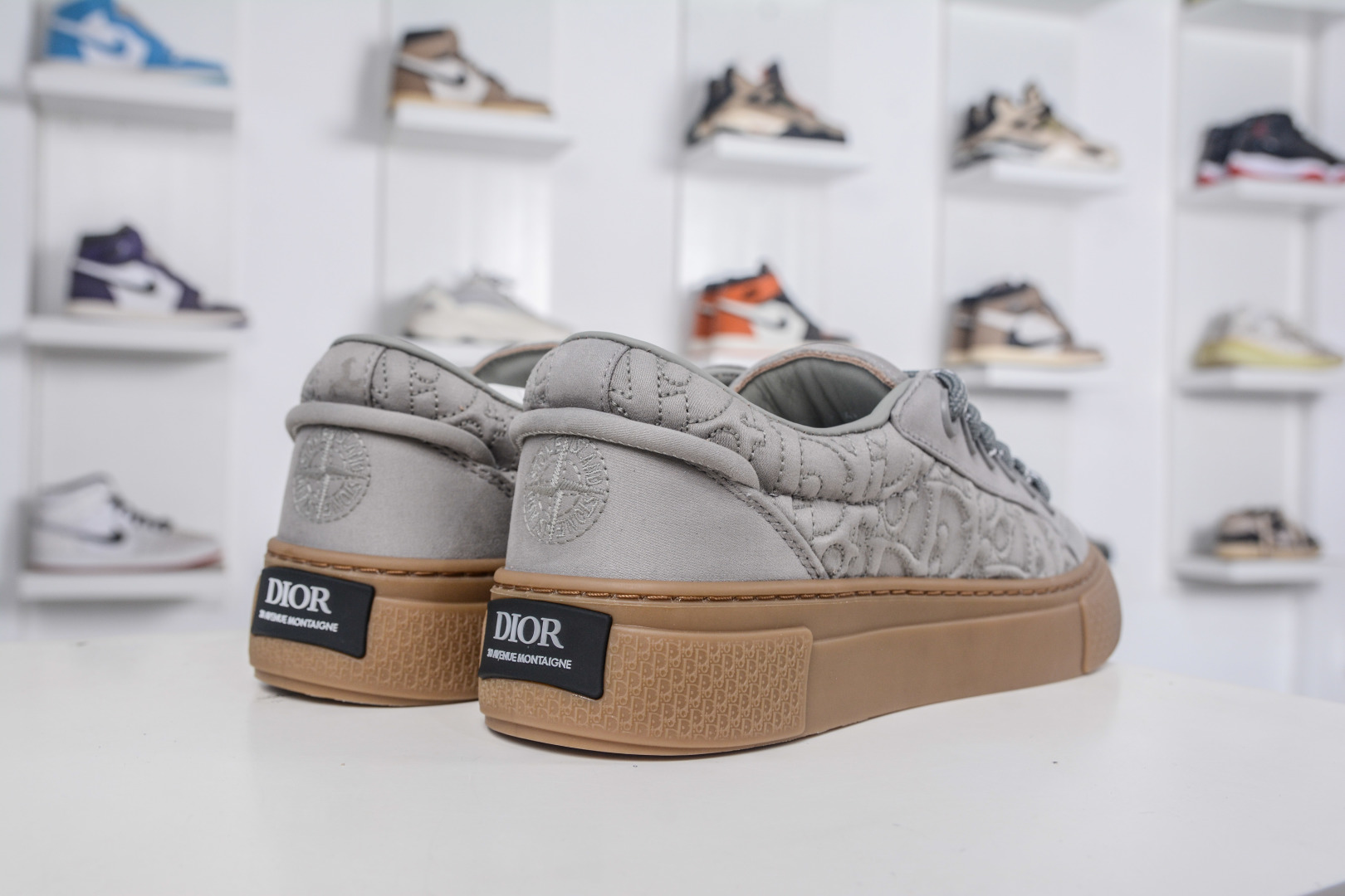 Dior B33 Grey Printed Lace-Up Fashion Sneakers - Premium Quality, Stylish & Durable 7 cmp i1757610689502 8727 0 5