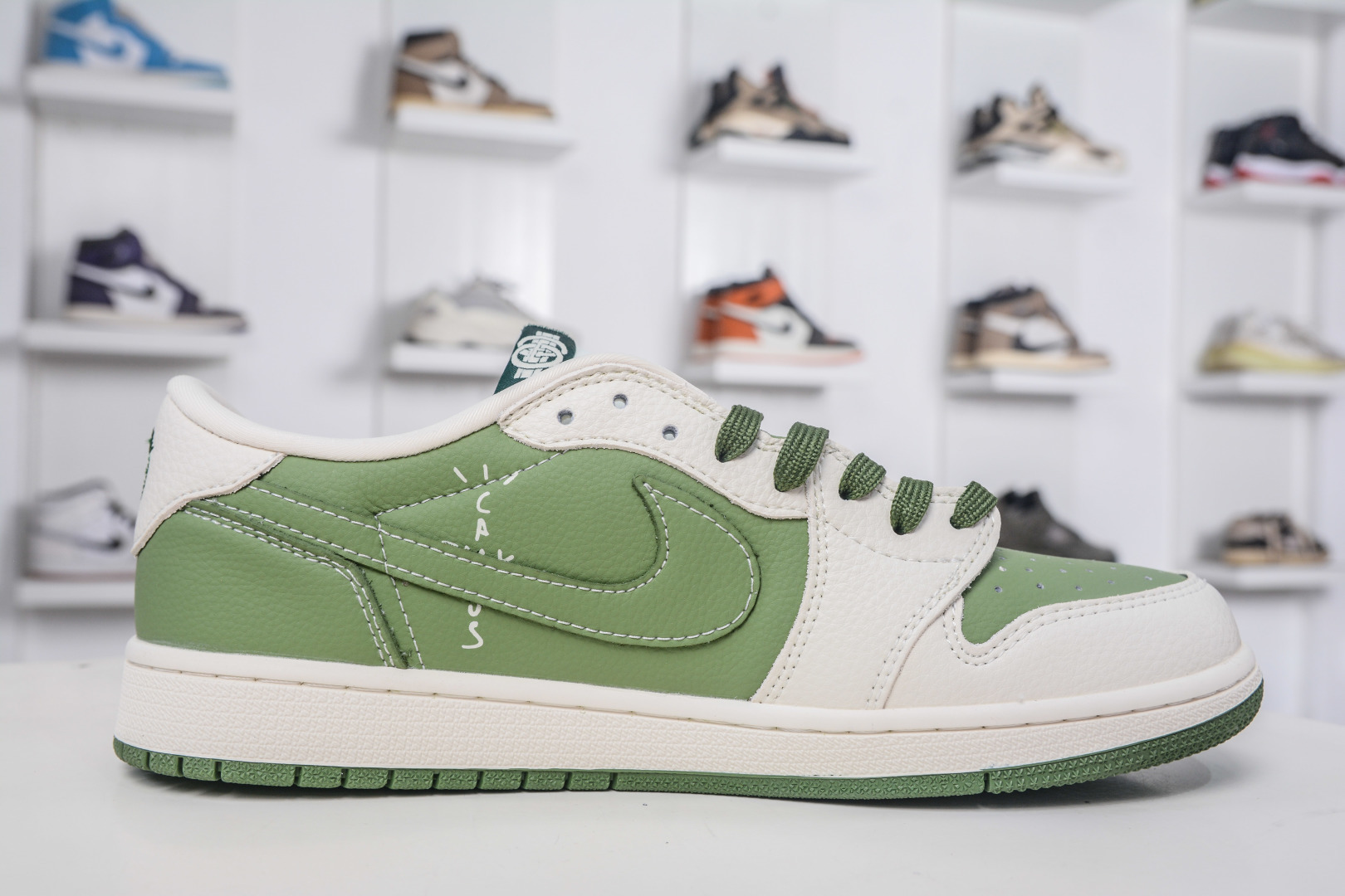 TS x Air Jordan x GUCCI AJ1 Low 倒钩低帮联名古驰-米绿方格 XS2025-028-莆田鞋,莆田鞋货源,高仿鞋,高仿鞋货源,安福档口,莆田高仿鞋,莆田鞋批发,高仿鞋批发,莆田高仿运动鞋,高仿运动鞋,莆田运动鞋 TS x Air Jordan x GUCCI AJ1 Low 倒钩低帮联名古驰-米绿方格 XS2025-028