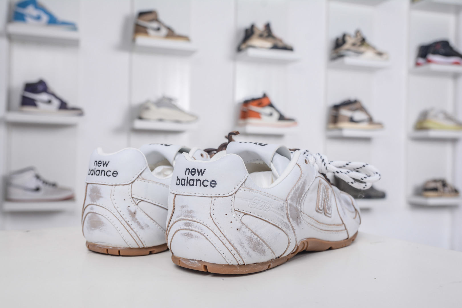 330 New Balance x MIU MIU缪缪 NB 530 SL 白色