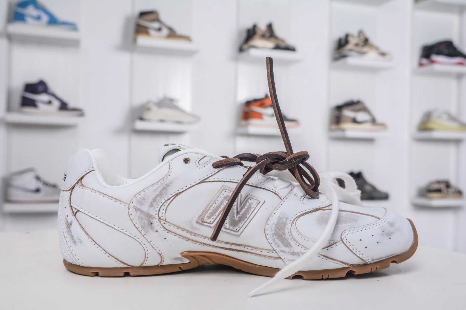 330 New Balance x MIU MIU缪缪 NB 530 SL 白色