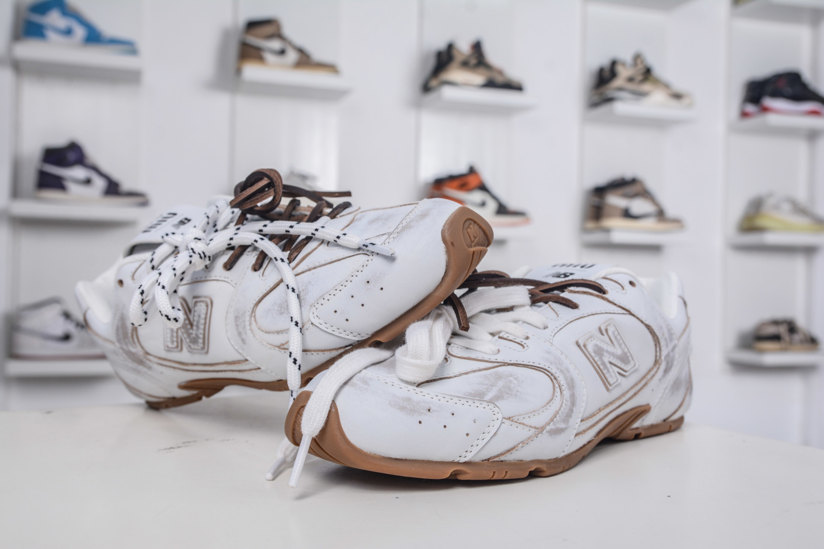 330 New Balance x MIU MIU缪缪 NB 530 SL 白色