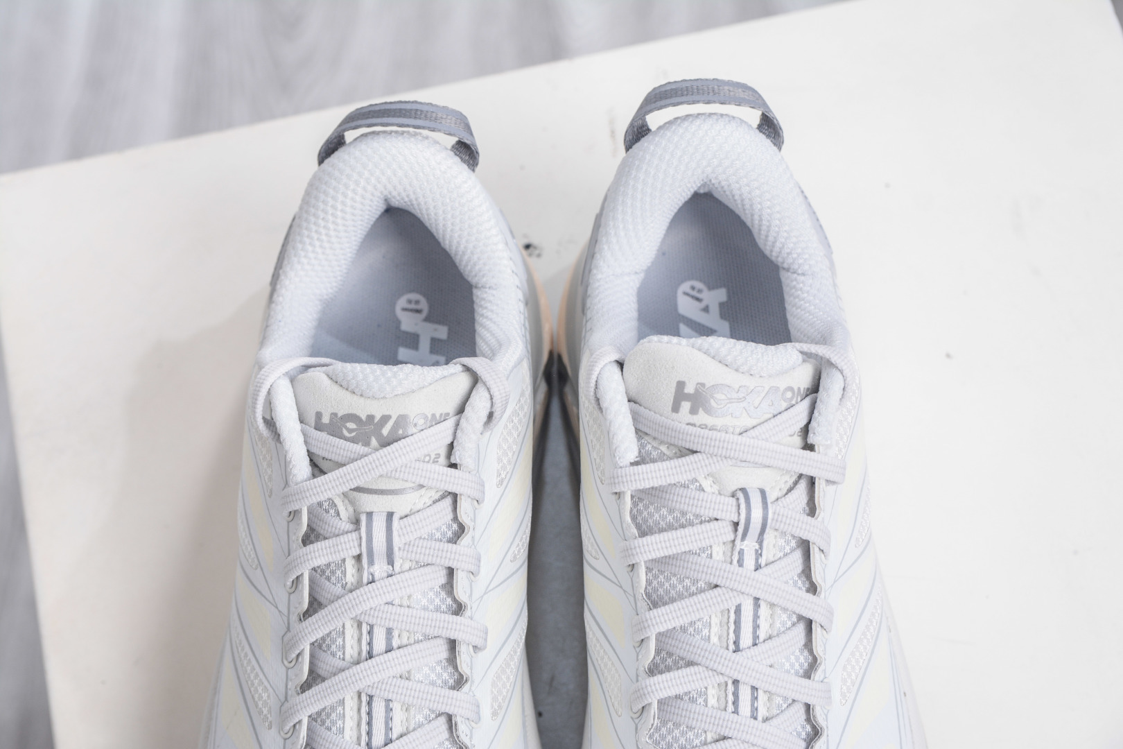 210 X版 HOKA ONE ONE Mafate Speed 2 Low 轻量低帮户外越野跑鞋 1126851/CYLB