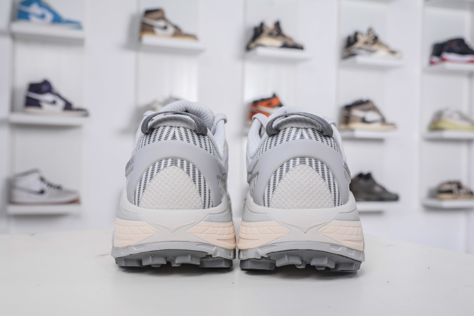 210 X版 HOKA ONE ONE Mafate Speed 2 Low 轻量低帮户外越野跑鞋 1126851/CYLB