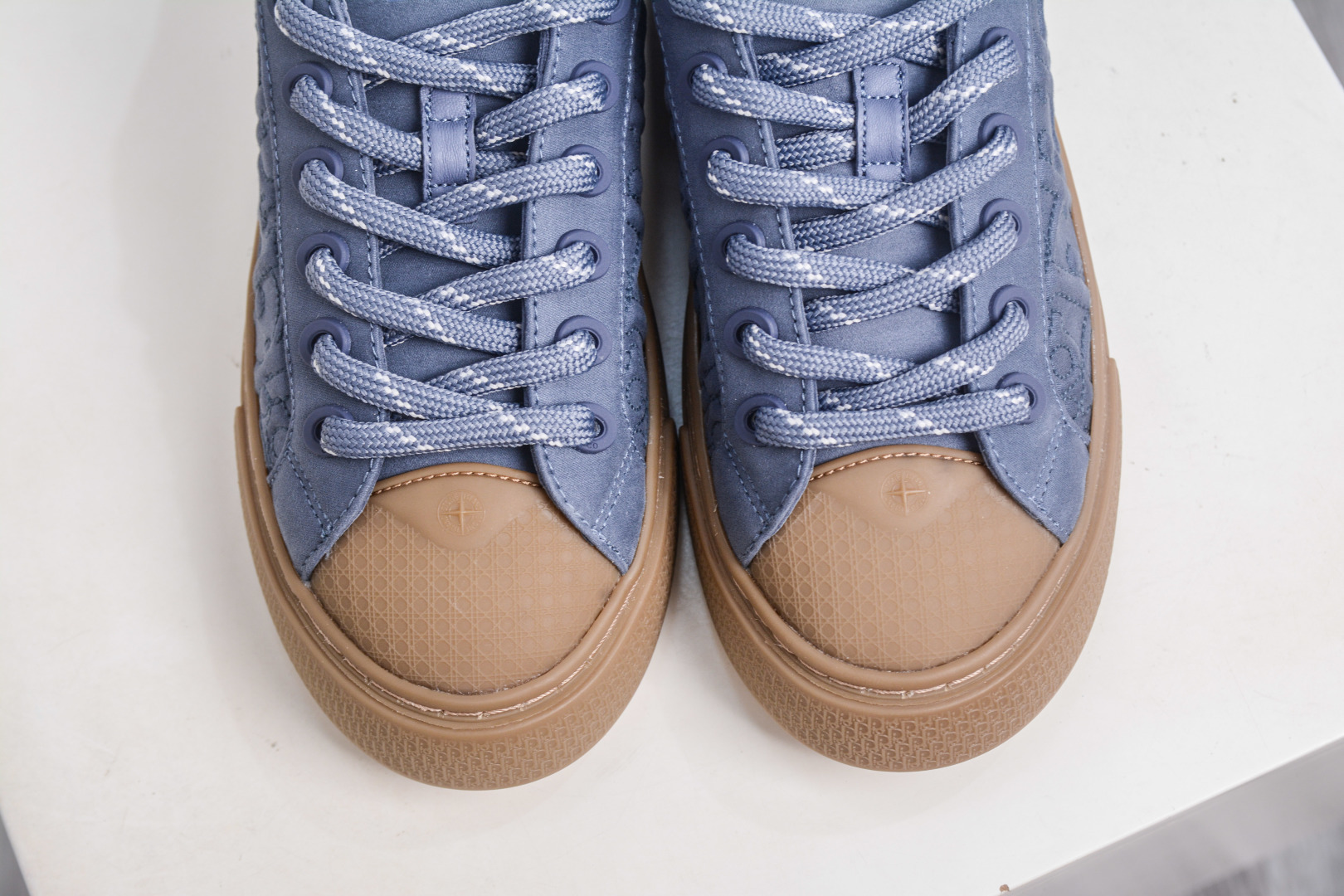 ZC总裁版 Dior B33 迪奥印花系带时尚运动板鞋网球鞋-莆田鞋,莆田鞋货源,高仿鞋,高仿鞋货源,安福档口,莆田高仿鞋,莆田鞋批发,高仿鞋批发,莆田高仿运动鞋,高仿运动鞋,莆田运动鞋 ZC总裁版 Dior B33 迪奥印花系带时尚运动板鞋网球鞋