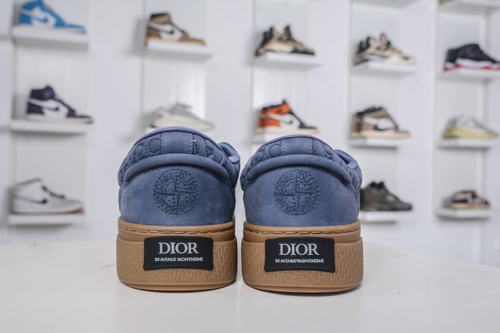 ZC总裁版 Dior B33 迪奥印花系带时尚运动板鞋网球鞋-莆田鞋,莆田鞋货源,高仿鞋,高仿鞋货源,安福档口,莆田高仿鞋,莆田鞋批发,高仿鞋批发,莆田高仿运动鞋,高仿运动鞋,莆田运动鞋 ZC总裁版 Dior B33 迪奥印花系带时尚运动板鞋网球鞋